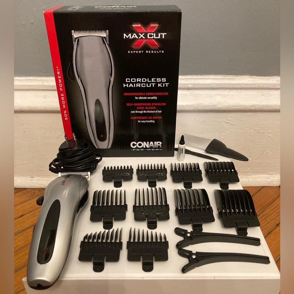 Very Gently Used CONAIR Cordless Haircut Kit